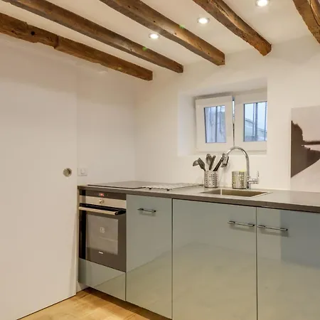 Superb Designer Loft In The Heart Of Paris! Paris